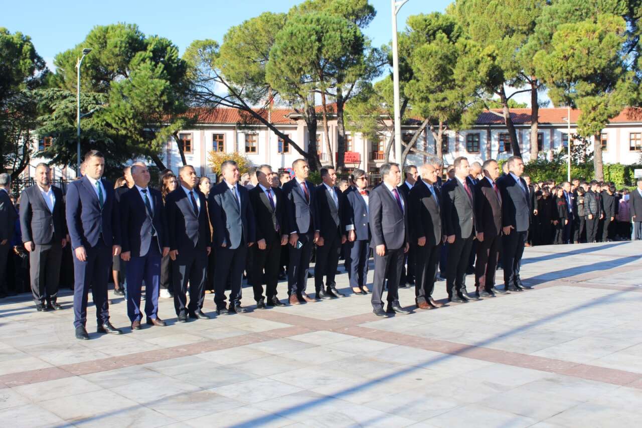 Muğla’da 24 Kasım Öğretmenler Günü Çelenk Töreni Düzenlendi 7